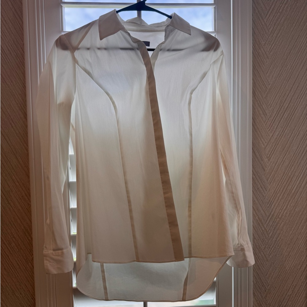 Classiques Entier White Button-Up Blouse